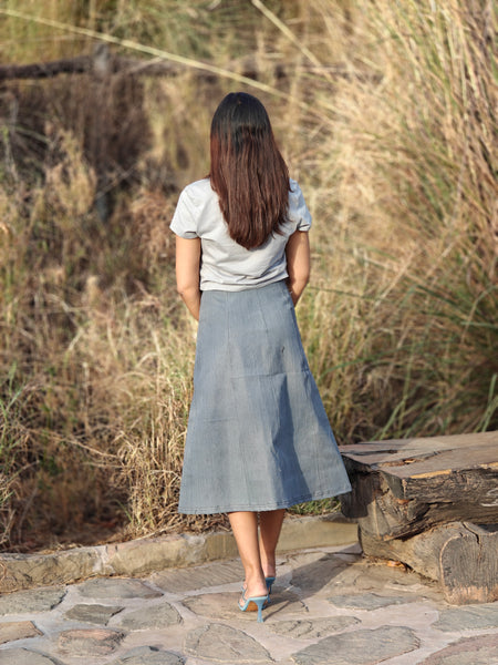 Grey denim skirt