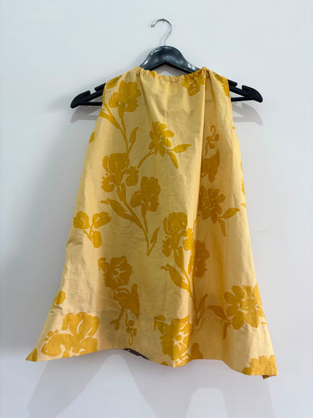 Floral drama ( top  )