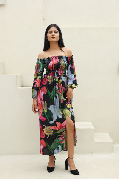 Augustina ( on and off shoulder maxi )