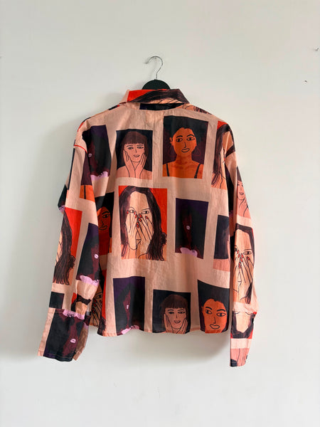 Faces in the metro shirt    [everyday clothing]