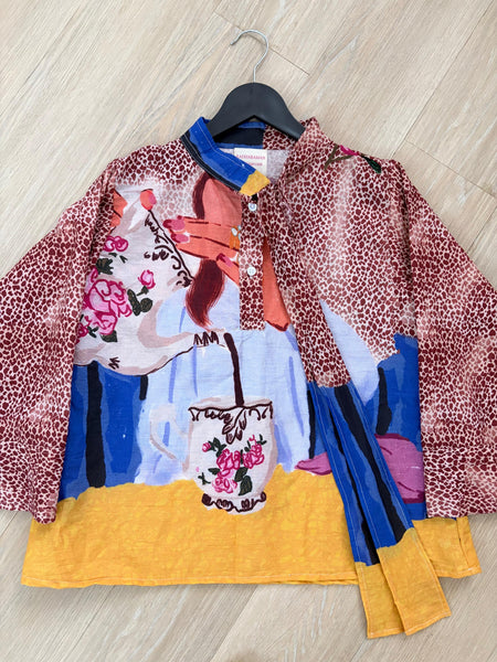 High tea  (front tie top )