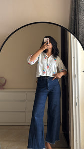 Rabbit crop shirt
