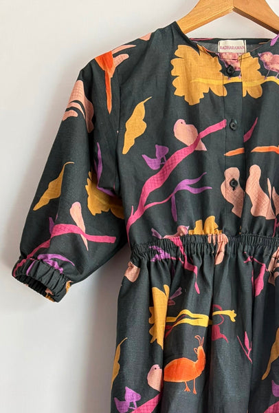 Tota ( cut out maxi )