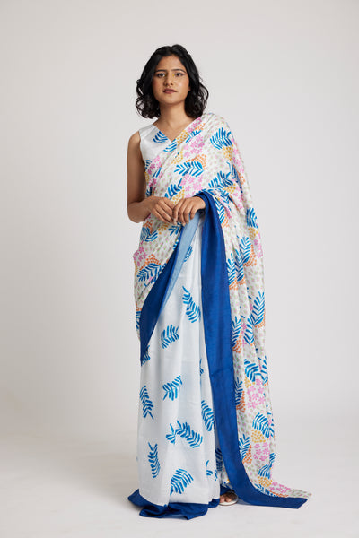 Juliet balcony ( Saree)