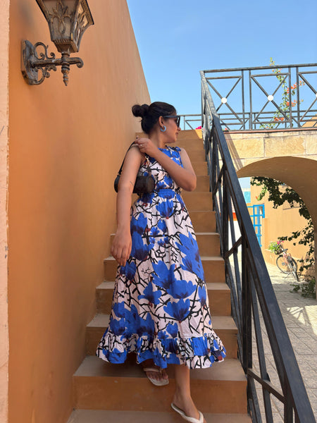 Blue pores ( cut out maxi )
