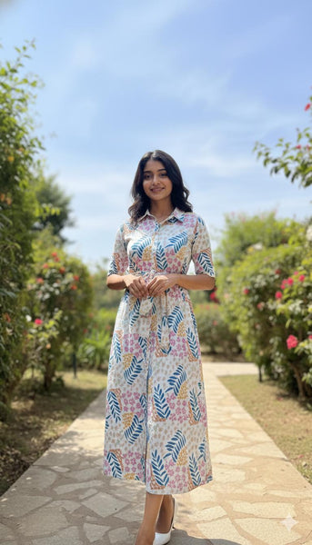 Juliet balcony ( midi with belt )