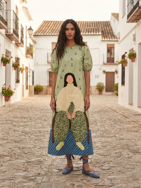 Lady boss ( long dress )