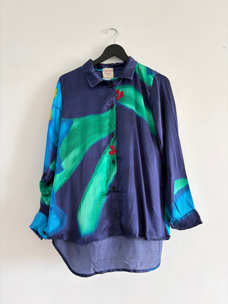 Blue garden  ( shirt )