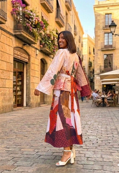 Me & my portrait ( long dress with frill belt )