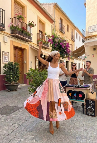 Me & my portrait (  balloon skirt )