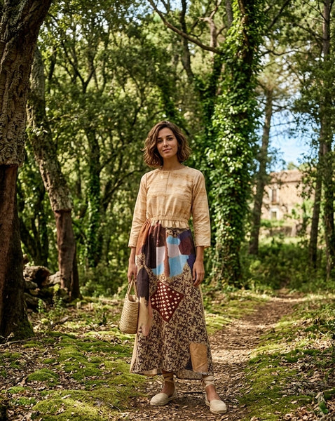 Middle East ( cut out midi dress )