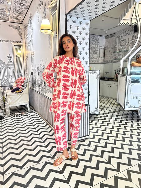 Red fish kurta set