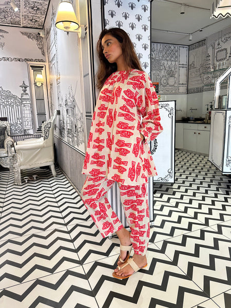 Red fish kurta set