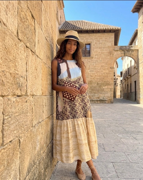 Middle East  ( maxi  )