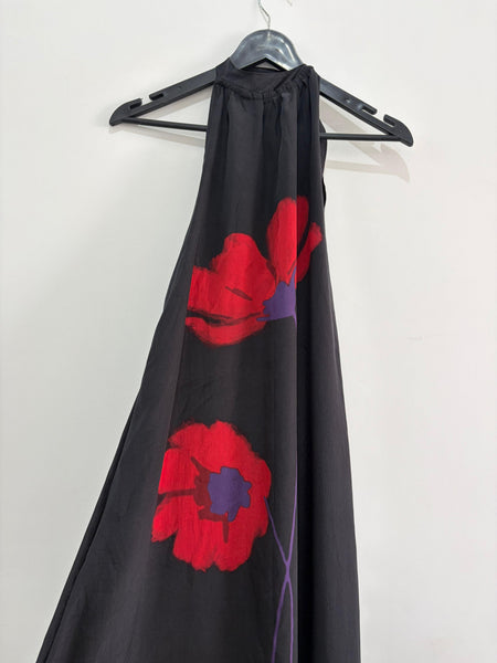 Black boom  ( backless dress )