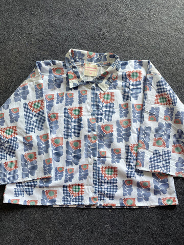 Daisy blue crop shirt