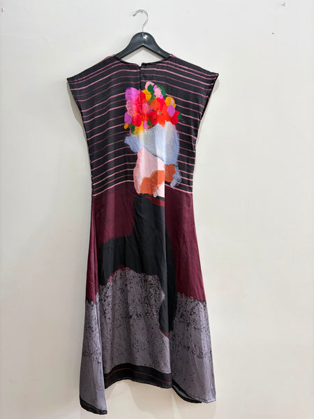 Boy & bouquet ( midi dress )