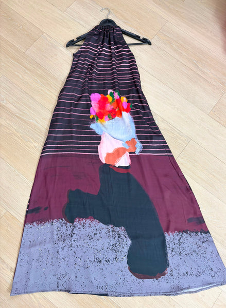 Boy & bouquet ( halterneck long dress )